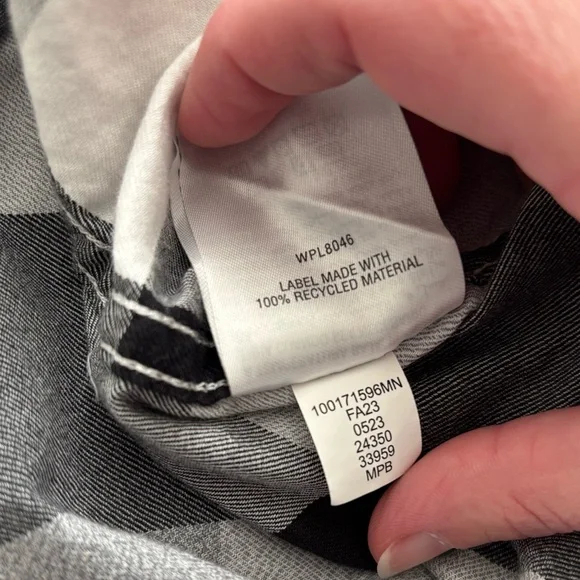 Sun + Stone • Men's Burke Regular-Fit Plaid Button-Down Shirt - Size XXL - Picture 10 of 16